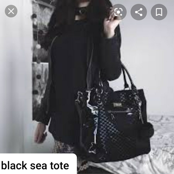 !! ISO !! KILLSTAR HANDBAGS/ TOTES PURSE GOTH - Picture 3 of 6